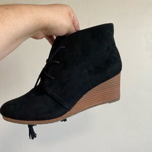 Wedge Bootie Shoe NWOT | Lace-up bootie | comfortable shoes | supportive inserts